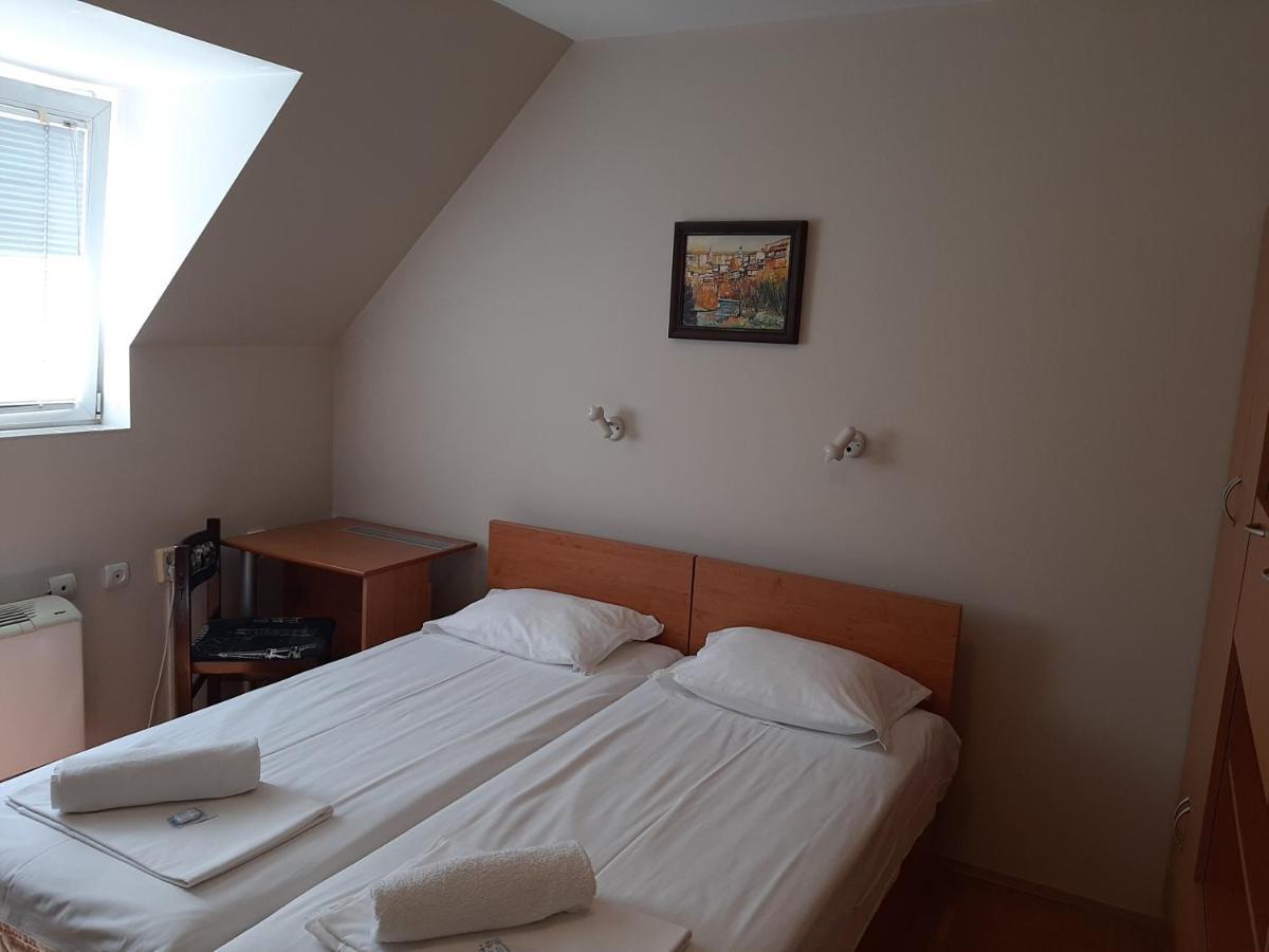 Guest House Diel 벨리코 터르노보 외부 사진