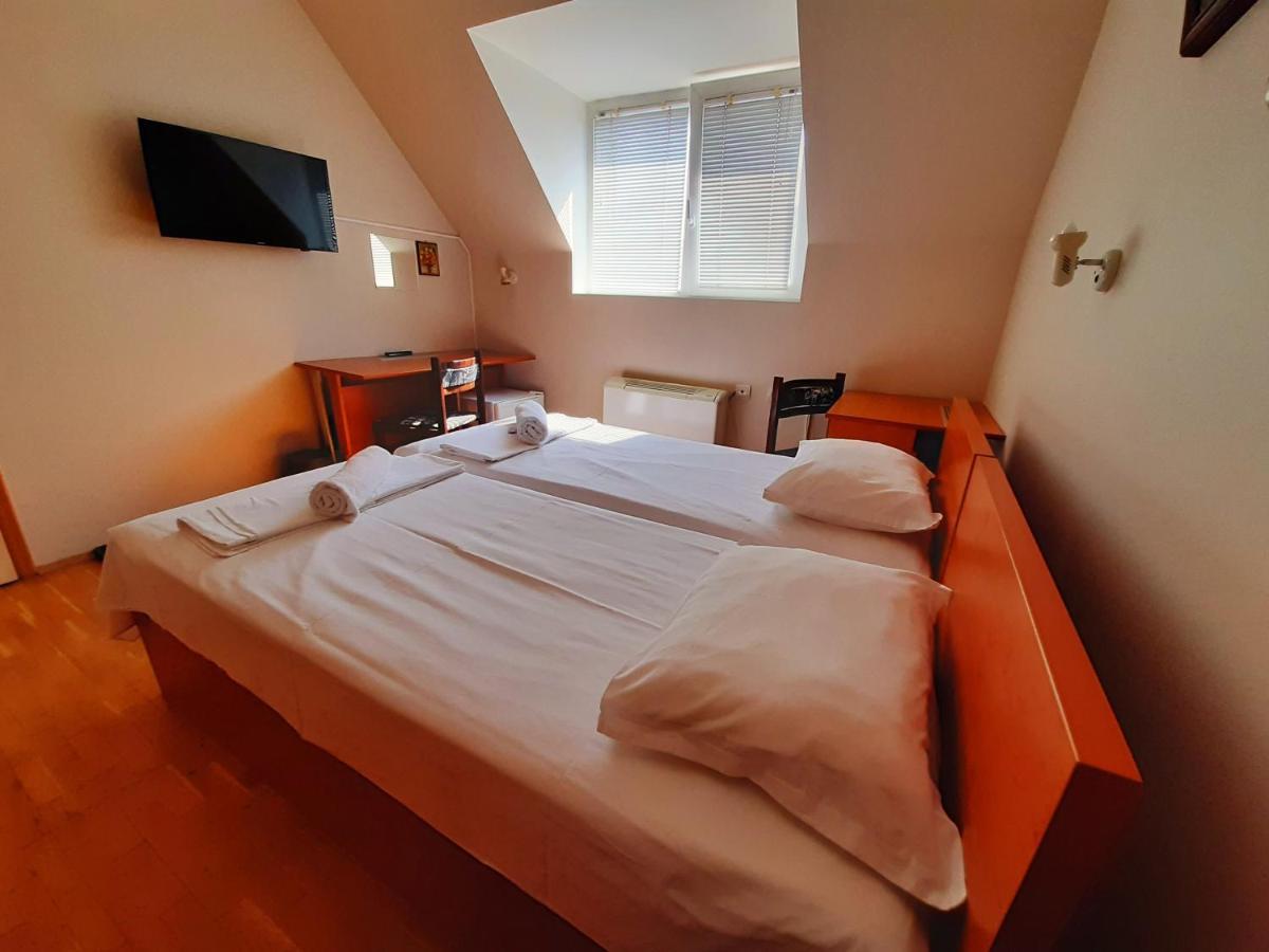 Guest House Diel 벨리코 터르노보 외부 사진